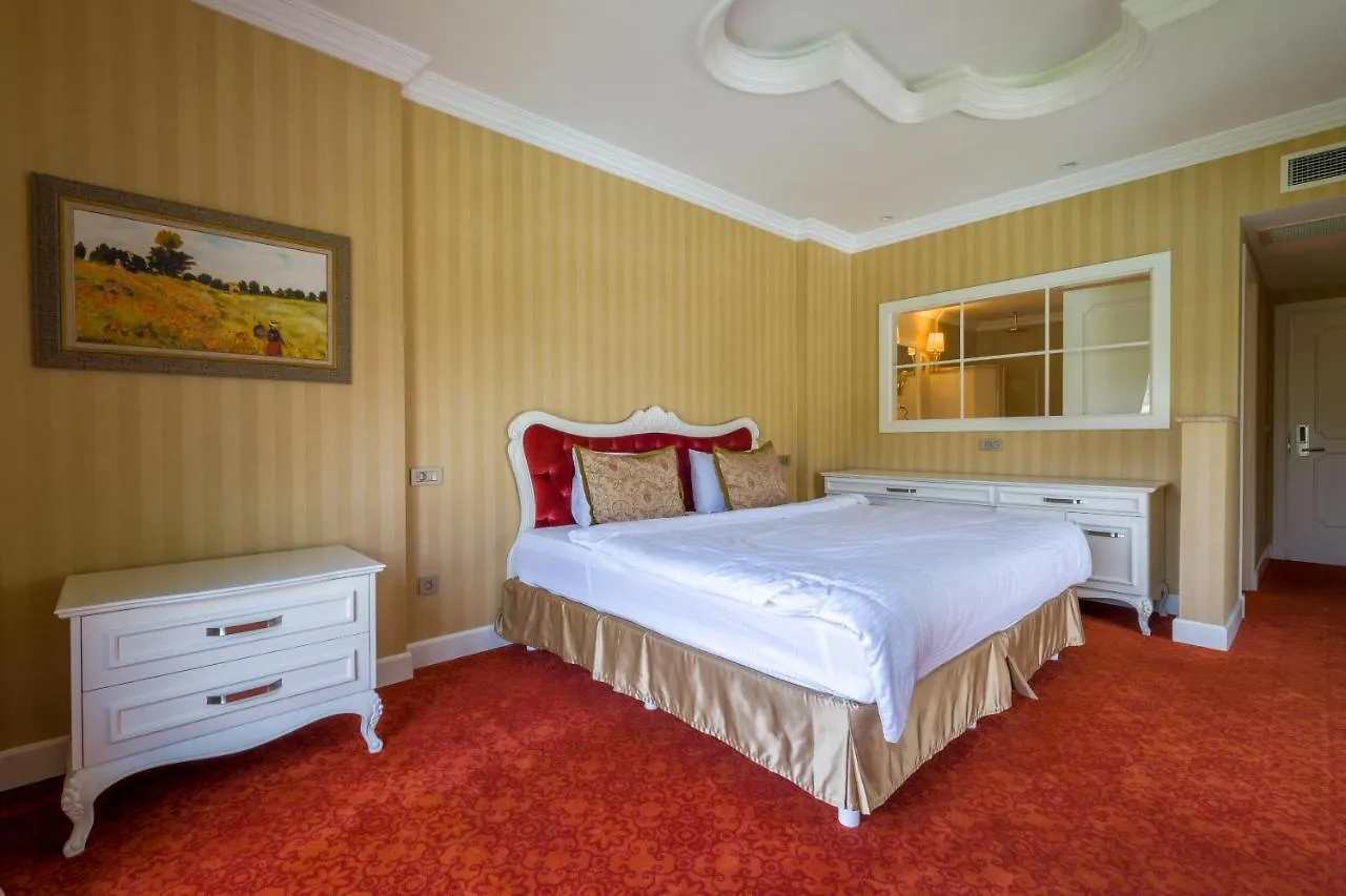 Grand Gocek Hotel